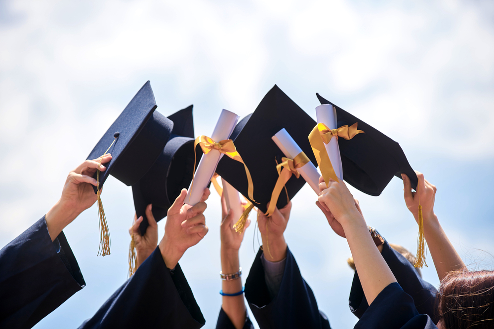 Ventajas de contar con un título universitario